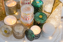 Load image into Gallery viewer, Soi Company Petite Shimmer Candle Gilded Cinnamon 8oz