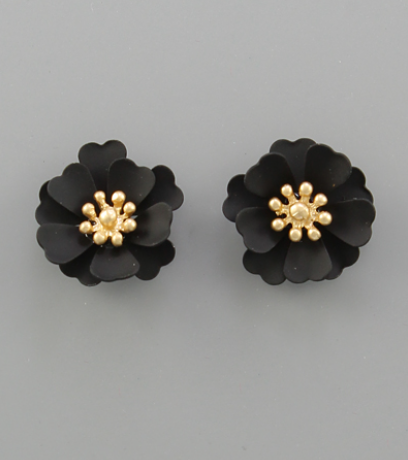Color Coat Flower Stud Earrings Black