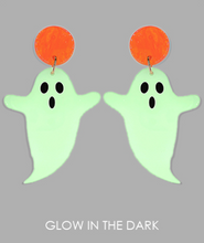 Load image into Gallery viewer, Ghost Glow In The Dark Acrylic Drop Earring White