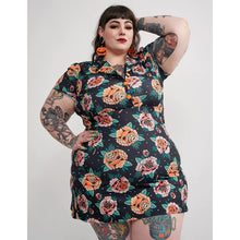 Load image into Gallery viewer, Sourpuss Creepy Peonies Rosie Dress Black