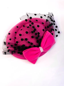 Fascinator Hat w/Bow & Pearls Hot Pink